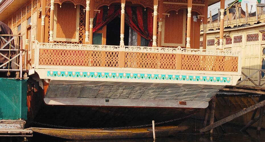 Royal Sovereign Houseboat, Srinagar 1